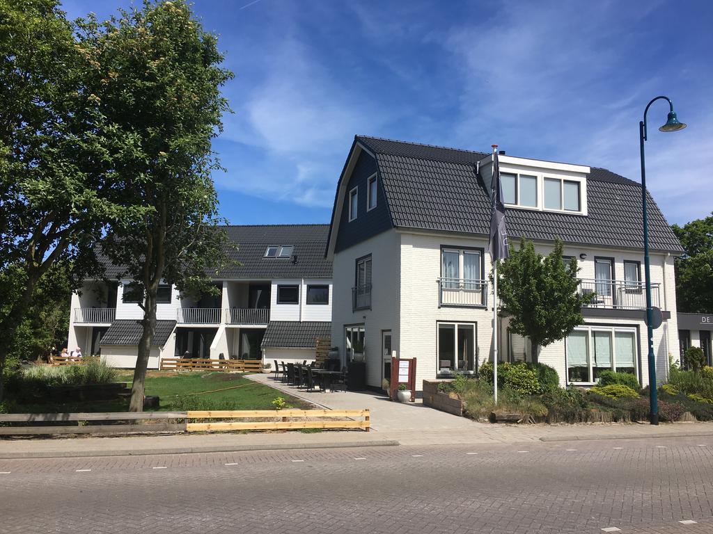 Boutique Hotel de Zwaluw De Koog  Extérieur photo