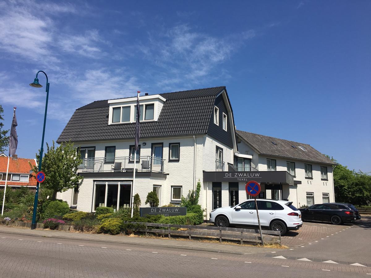 Boutique Hotel de Zwaluw De Koog  Extérieur photo